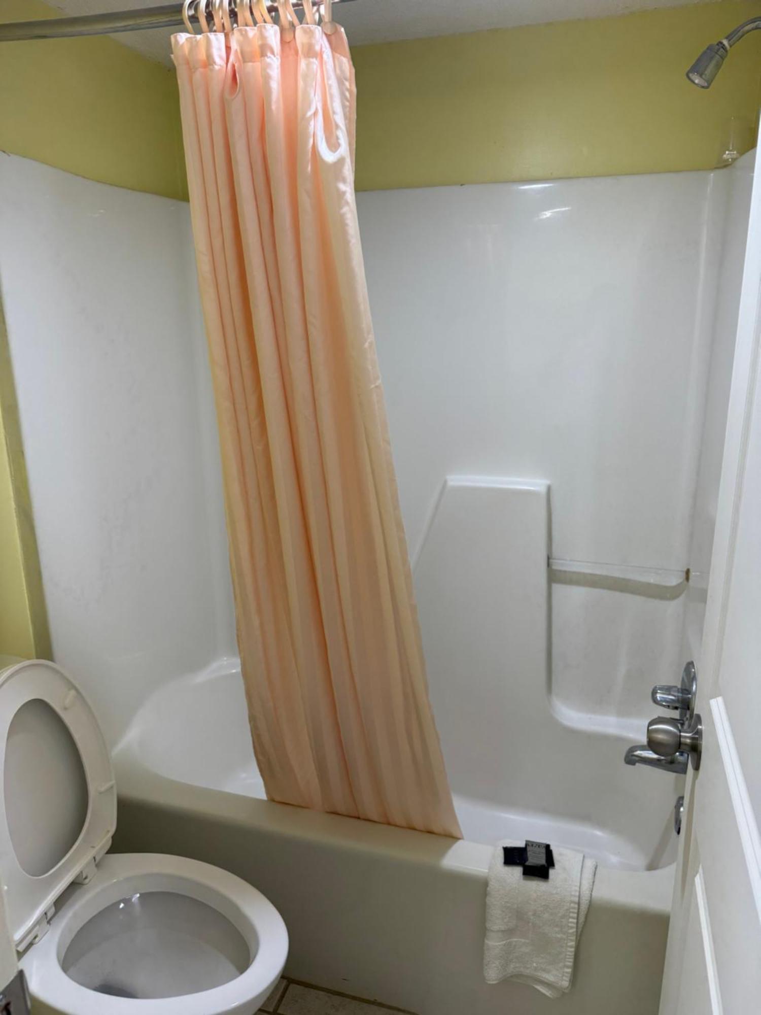 Regency Inn Riverdale Eksteriør billede