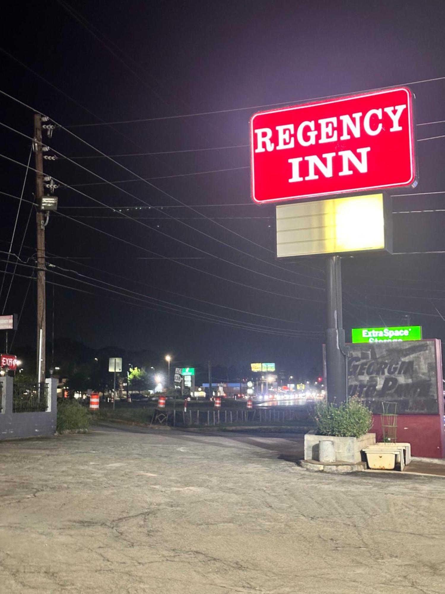 Regency Inn Riverdale Eksteriør billede